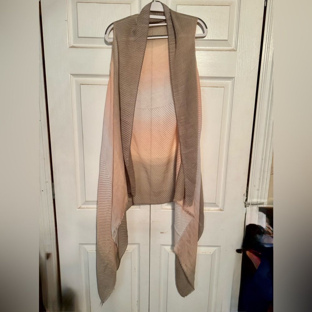 VIBE Kimono NWT OS  Sleeveless Vest Pink Cream Ombre Ribbed  Boho Hippie CoverUp